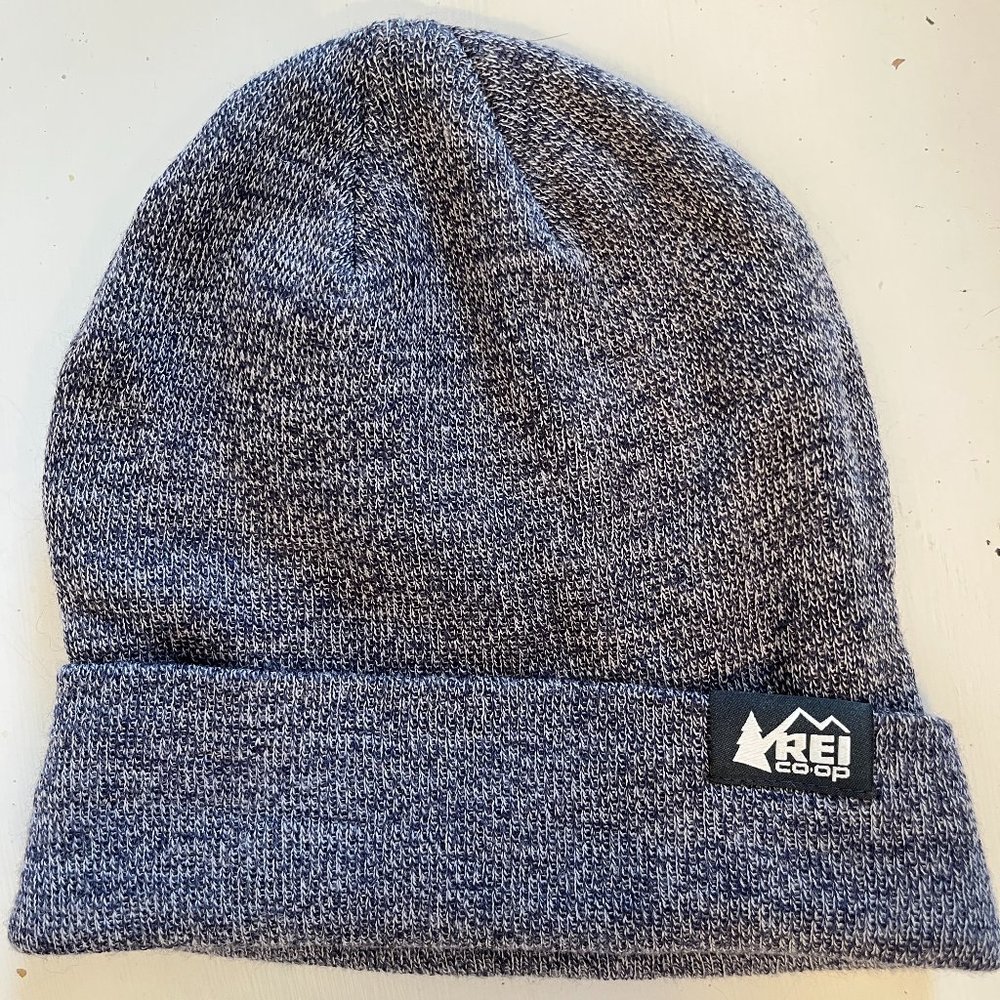 NWOT REI Co-op Lightweight Logo Beanie